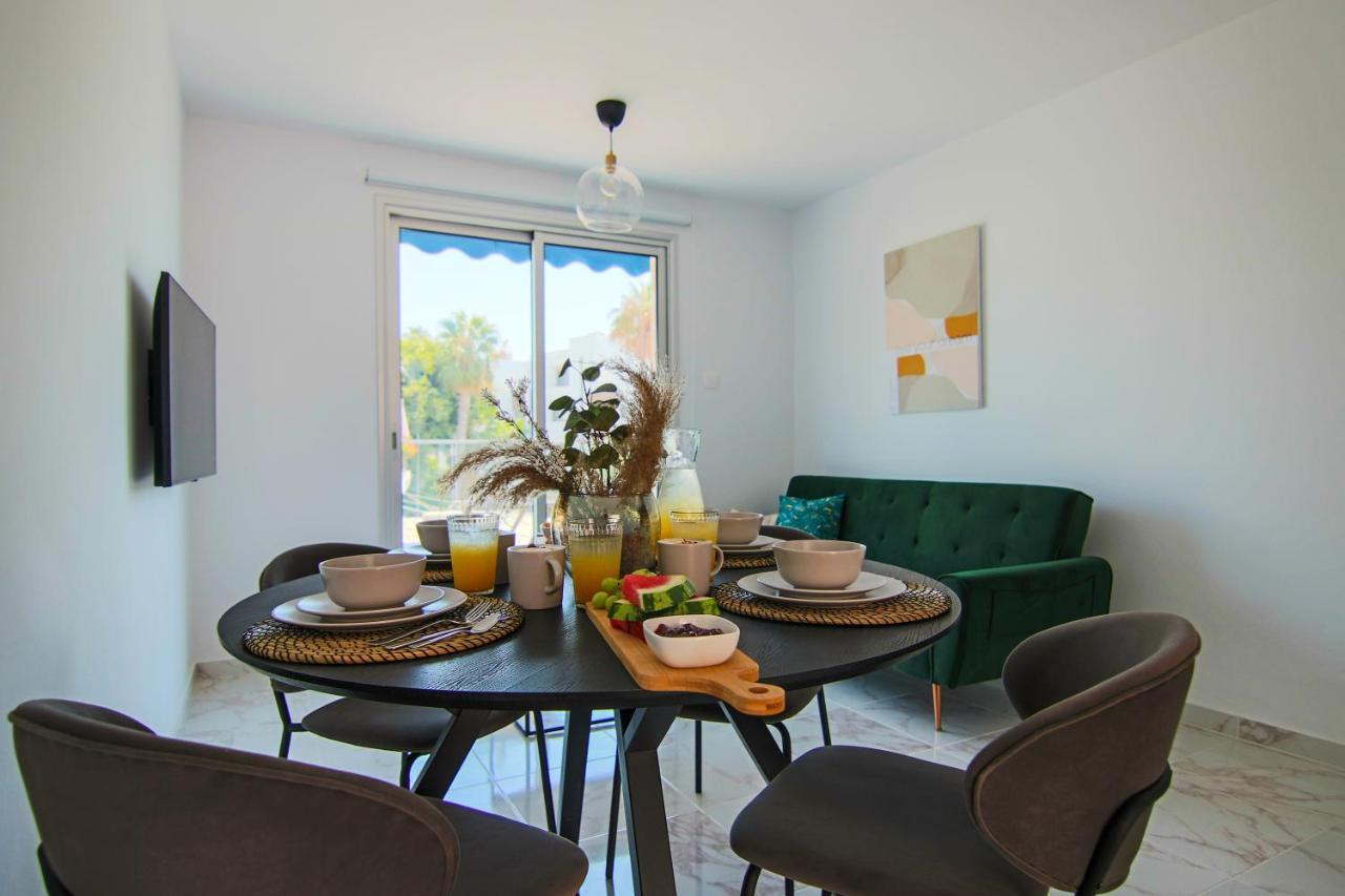 Phaedrus Living Seaside Luxury Flat Athina 21 Apartment Paphos Luaran gambar